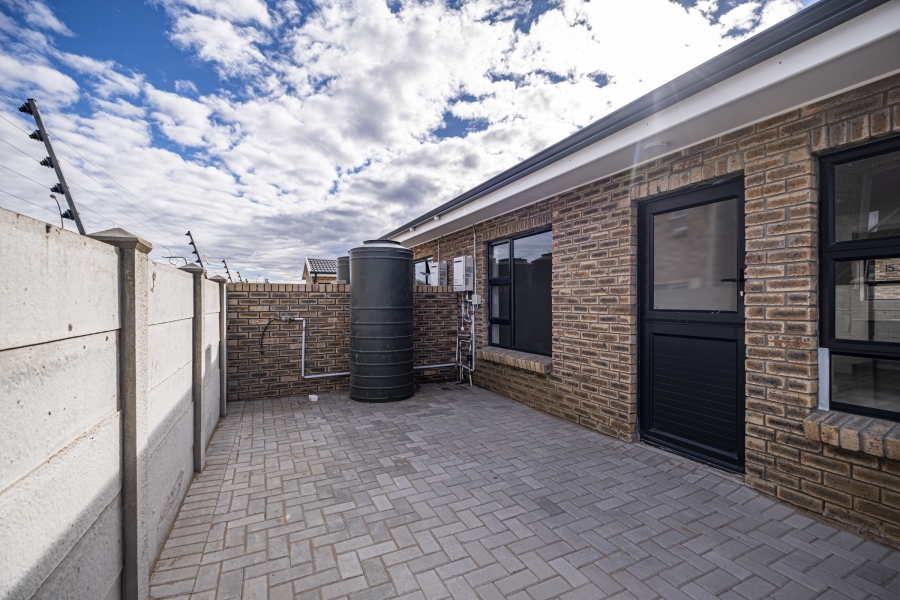 2 Bedroom Property for Sale in C Place Eastern Cape